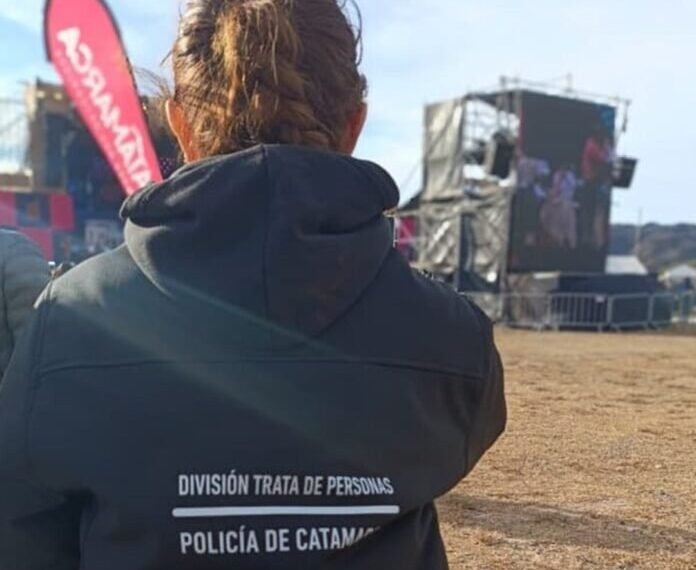 En la Fiesta del Poncho, impulsan una campaña para prevenir la trata y la desaparición de personas