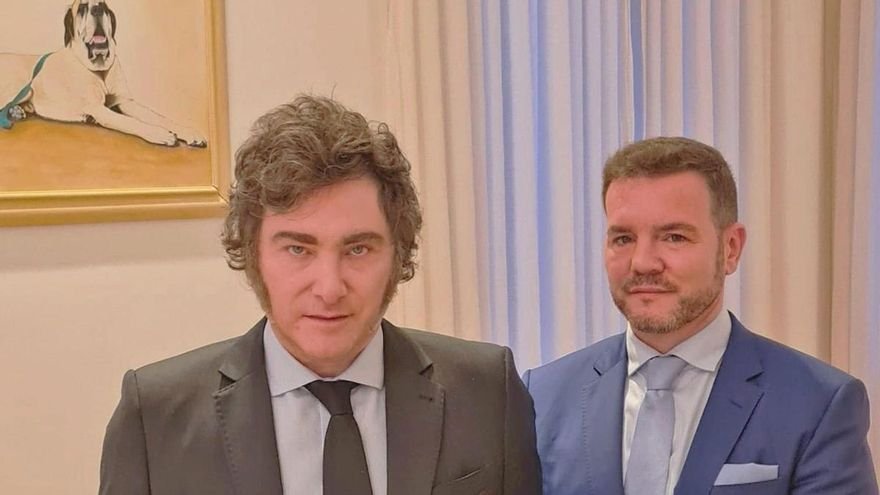 La Selección deja fuera de juego a Milei: de admirar a Thatcher a decir que “recuperará” las Malvinas