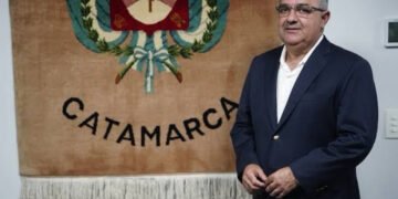 Mañana se acreditará el bono extraordinario de $100.000 para empleados públicos y municipales