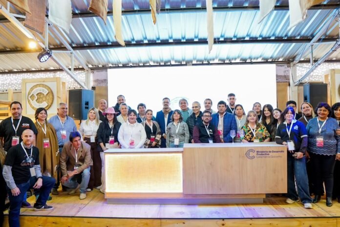 Un renovado pabellón “Bodegas & Delicatessen” abrió en el Poncho 2026