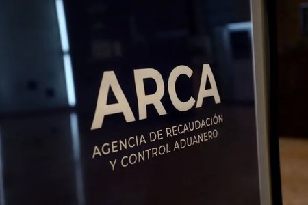ARCA reglamentó el nuevo régimen para exportar mercadería por vía postal: cómo es y qué cambia