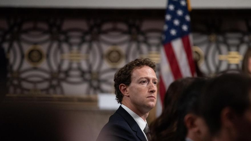 Dos horas diarias y dinero condicionado: qué implica el pacto por el diseño adictivo de Instagram y Facebook