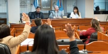 El Senado dio luz verde a nuevas iniciativas sobre derechos, patrimonio y obras de infraestructura en Catamarca