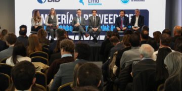 Gobernadores y proveedores debatieron sobre la importancia del litio para el desarrollo regional
