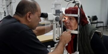 La Capital lanza “Ver para Crecer”: el programa que entregará anteojos en el momento