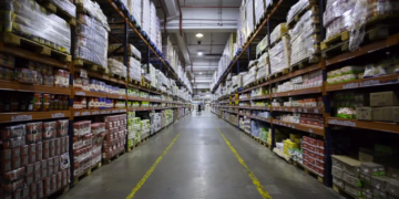 La inflación mayorista se desaceleró al 0,8% en julio y acumuló 31,1% interanual