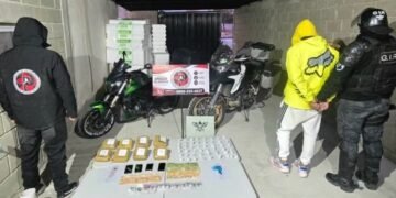 Operativos antidrogas en el sur de la Capital: secuestran más de un kilo de cocaína y ocho de marihuana