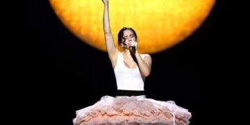 Rosalía pidió perdón en Buenos Aires y fue ovacionada por el público argentino