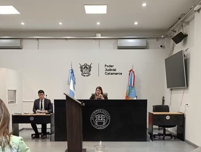 Tras cuatro horas de deliberación, el jurado no llegó a un veredicto