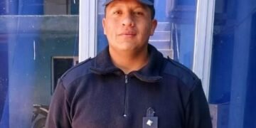 Un policía asistió a un bebé de 10 meses que se había broncoaspirado en Belén