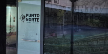 Allanaron las oficinas de Punto Norte tras las denuncias por los viajes para ver a BTS