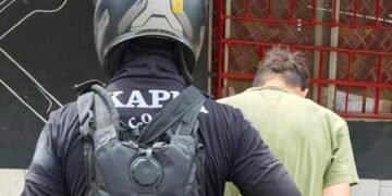 Aprehendieron a un joven acusado de agredir y amenazar de muerte a su padre