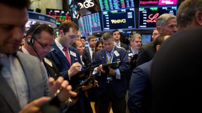 El riesgo país trepó a 790 puntos y alcanzó su nivel más alto en un año