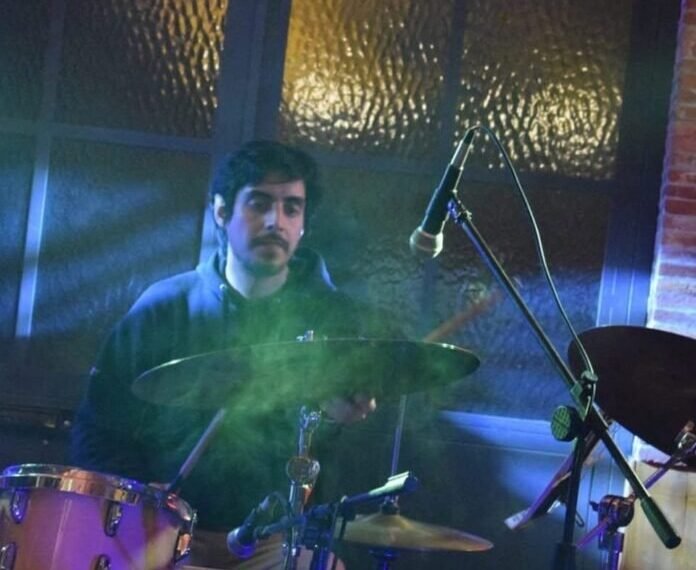 Encontraron sin vida al músico Abel Flores Carrizo en una vivienda de Valle Viejo