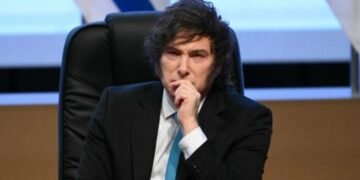 Javier Milei viajará hoy a Neuquén para impulsar inversiones