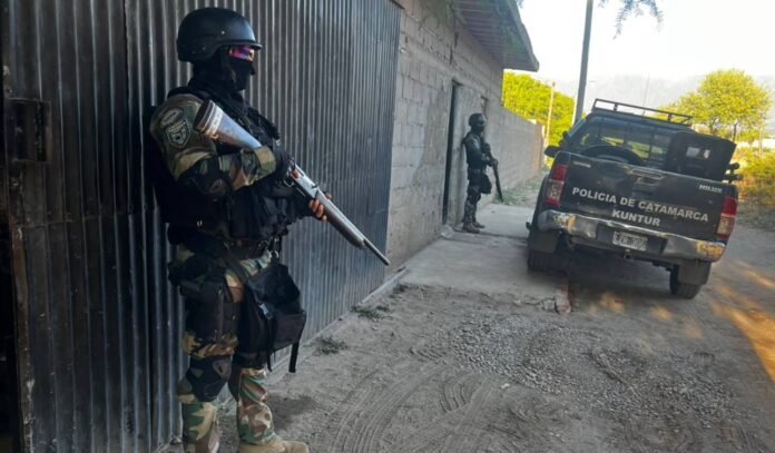 Más de 13 kilos de cocaína y $6 millones: fuerte golpe al narcotráfico en Valle Viejo